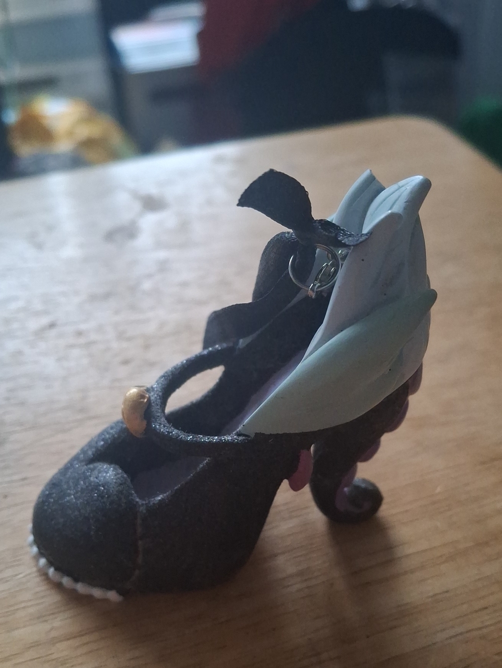 Ursula Shoe Ornament Disney